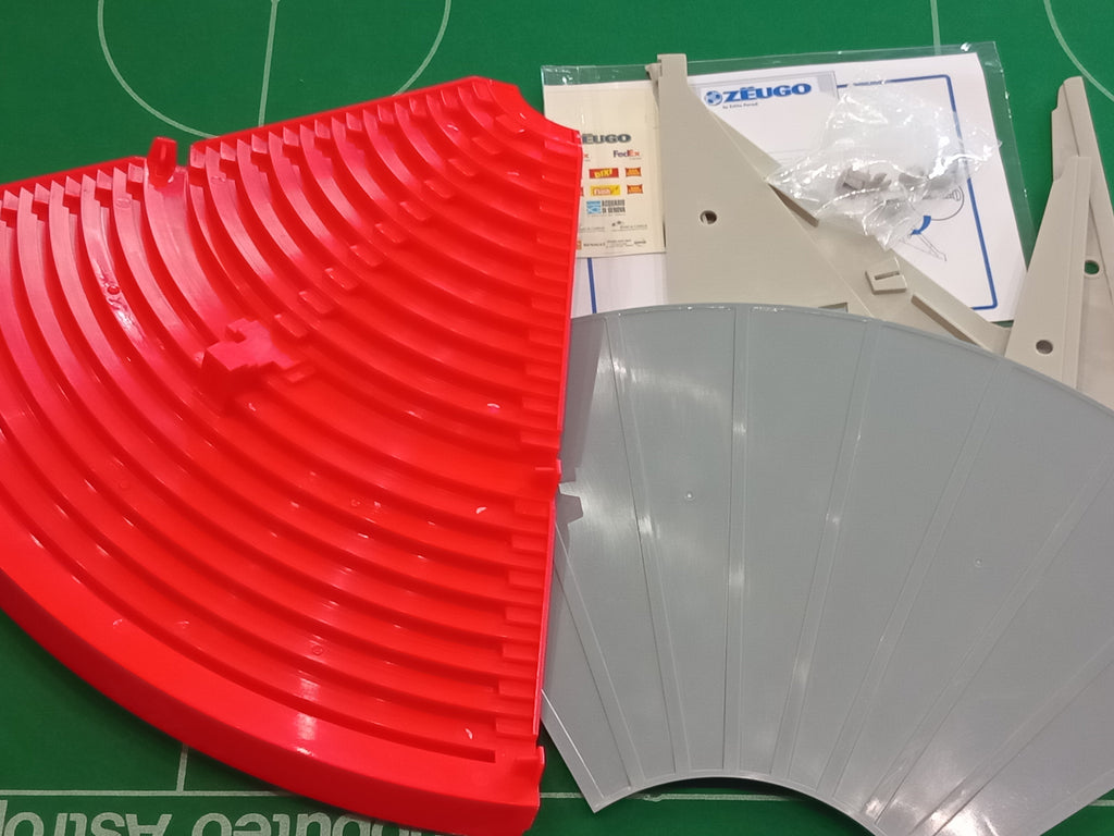 Zeugo curva coperta stadio - priva di spettatori da dipingere