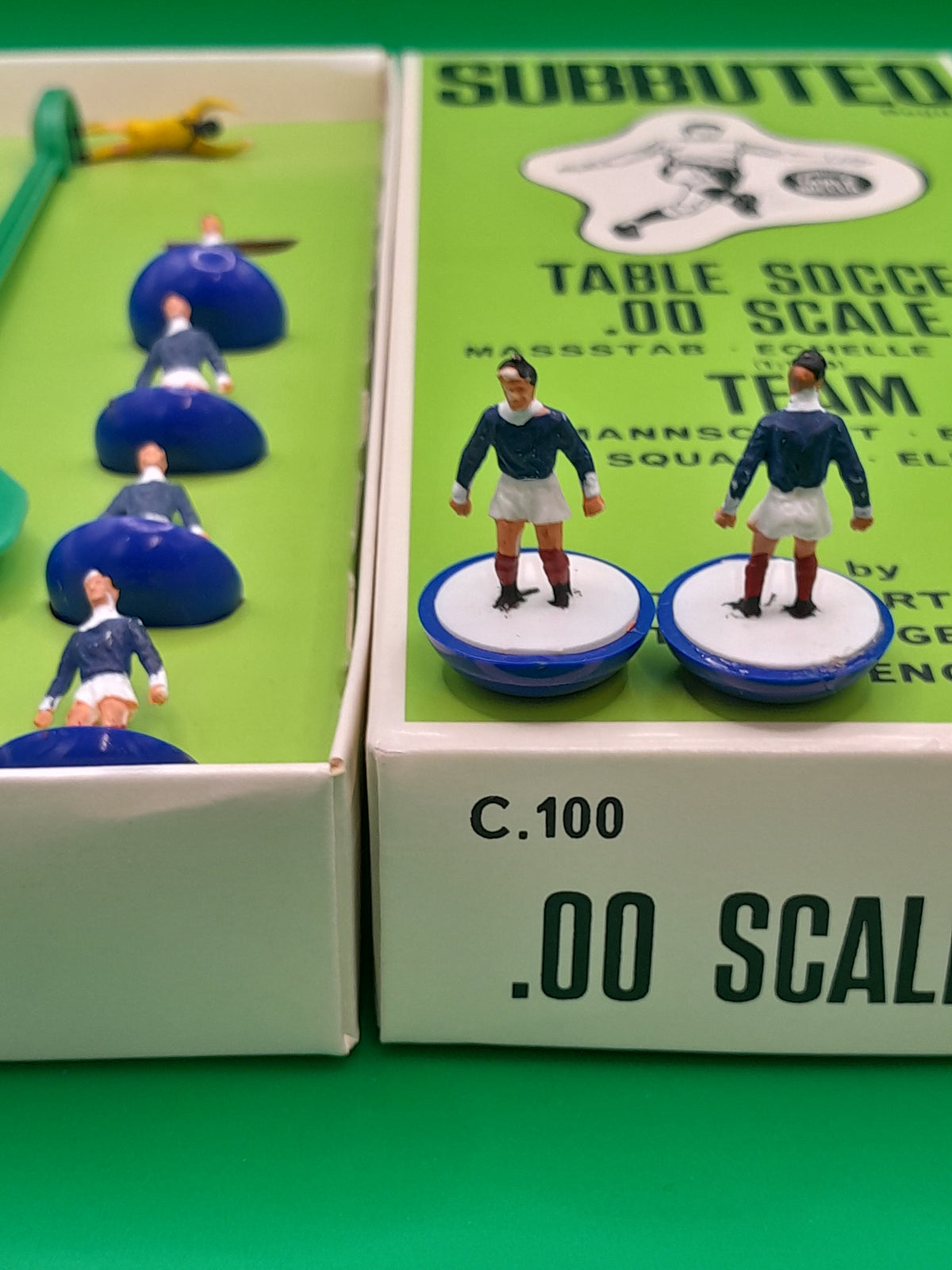 Subbuteo squadra Raith Rovers - moulded winged ridipinta