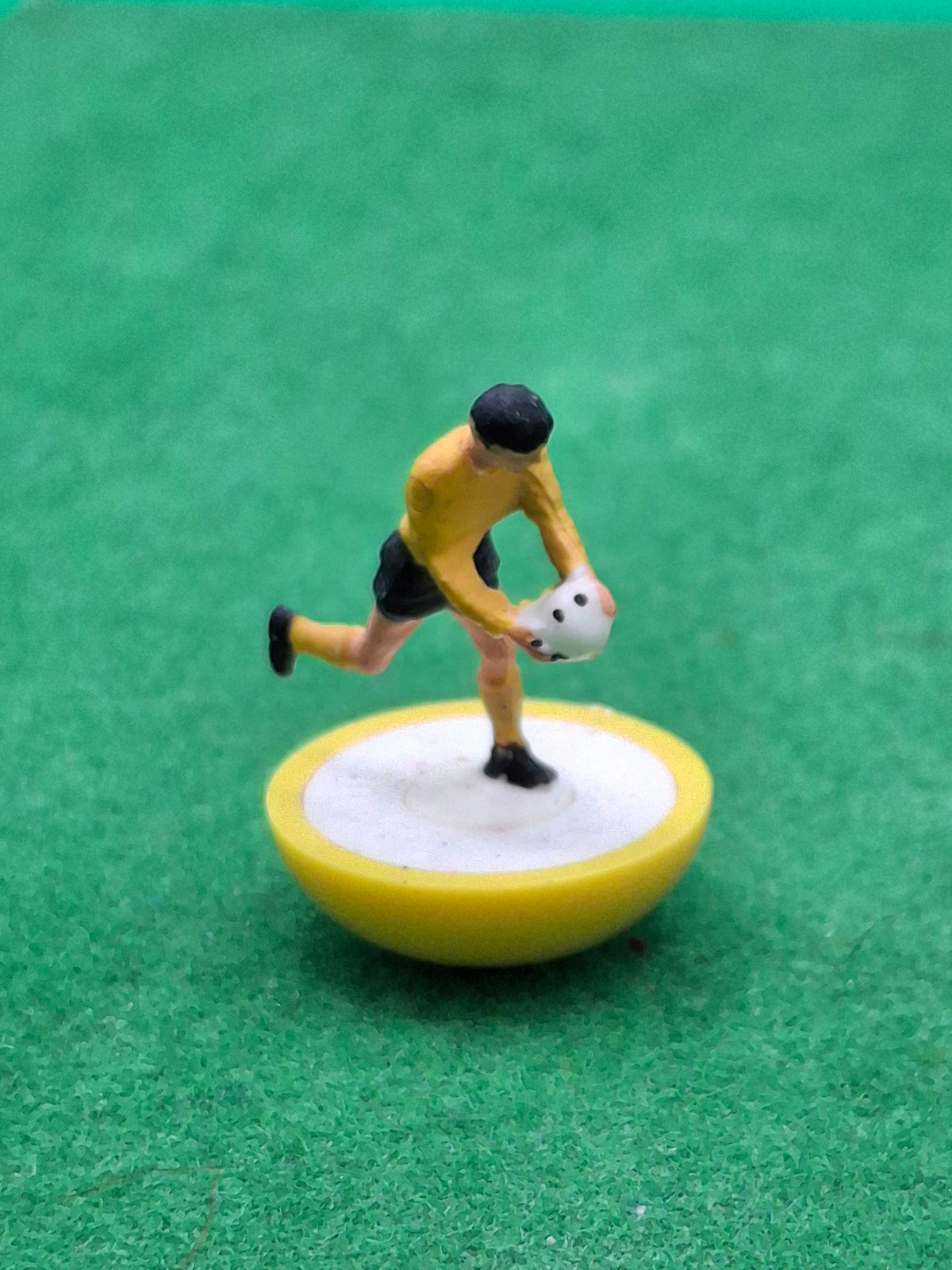 Subbuteo portierino lw calcio di rinvio C203 - giallo