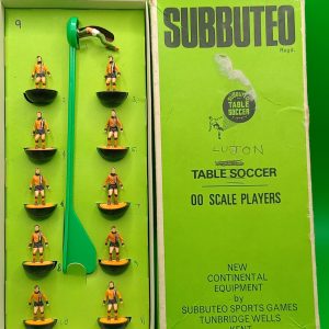 Subbuteo squadra hw Luton Town ref. 169
