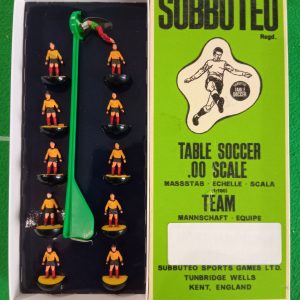 Subbuteo squadra hw Southern Suburbs ref. 116 - ridipinta parzialmente